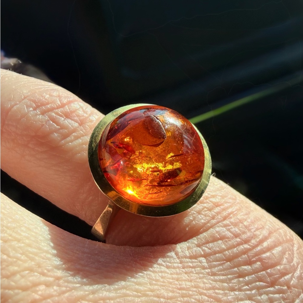 Antique Vintage Solid 8K Yellow Gold Amber Ring Size 7.25- 7.5